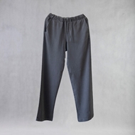 ITIZ Juno pants in dark green – front view