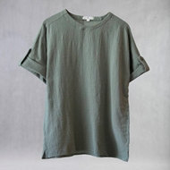 ITIZ Libra t-shirt in olive green – breathable Boulding fabric front view